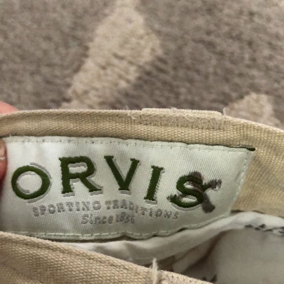 32 Orvis silk mens khaki shorts - Picture 2 of 4